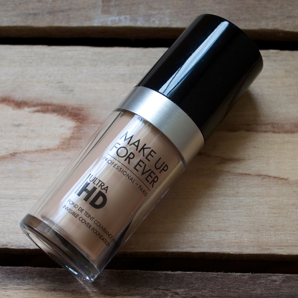 NEW! MAKEUPFOREVER UltraHD Invisible Foundation